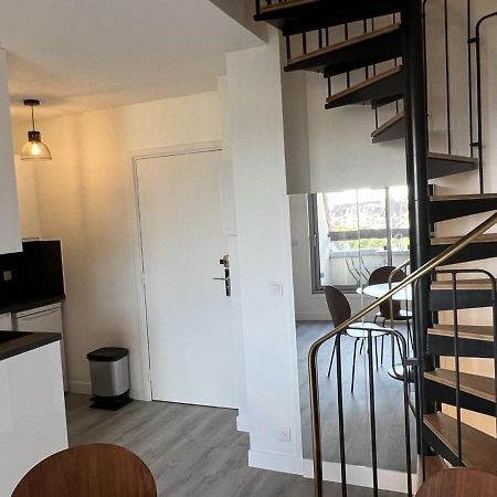 Cabourg : Duplex Renove 2 Pieces, Acces Direct Plage, Fibre, Parking, Cuisine Equipee, 4 Pers. - Fr-1-487-351 Kültér fotó